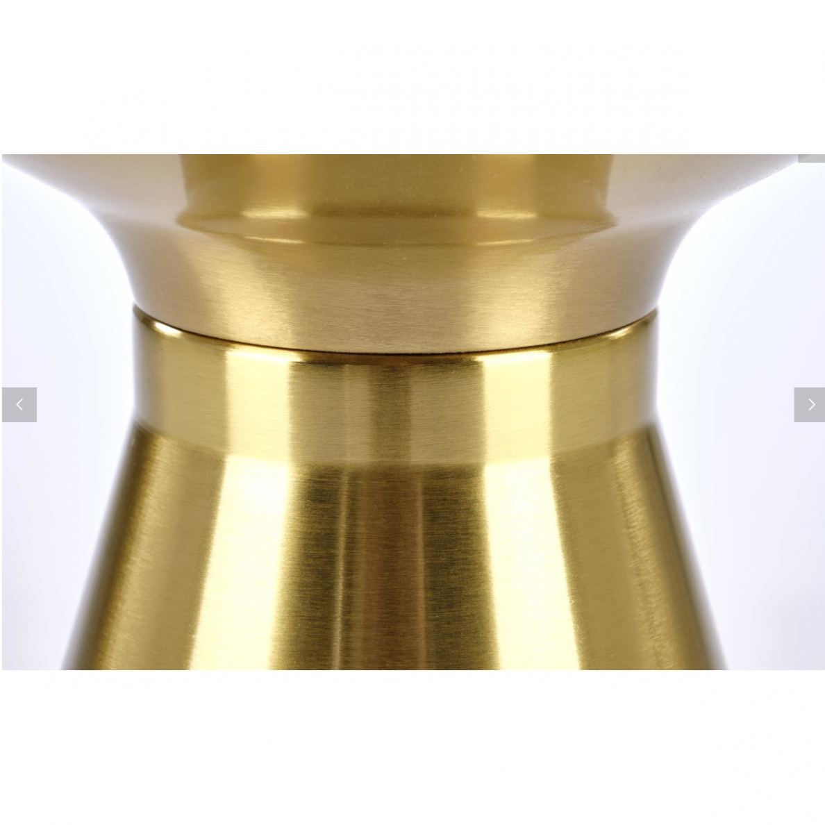 Žurnalinis staliukas TRIBECA 3 Žurnalinis staliukas TRIBECA 3