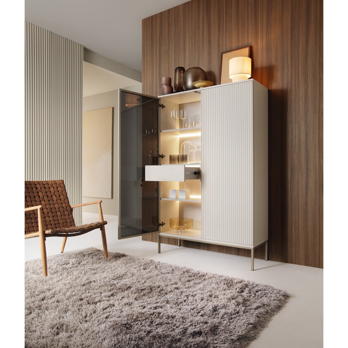 Aukšta vitrina Tenso K 4