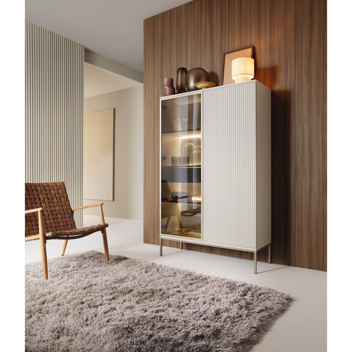 Aukšta vitrina Tenso K 6 Aukšta vitrina Tenso K 6