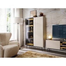 Aukšta vitrina vitrina Taro C Aukšta vitrina vitrina Taro C