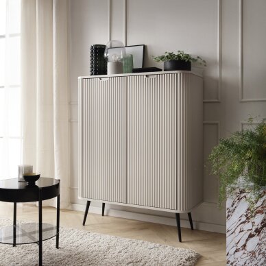 Aukšta komoda Vazo K Aukšta komoda Vazo K