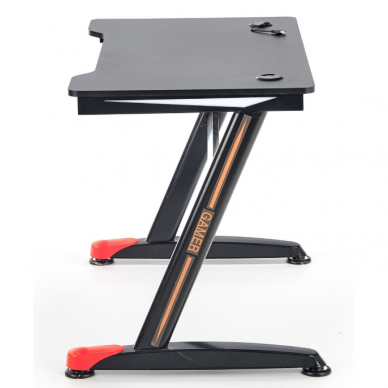 Darbo stalas B-40 3 Darbo stalas B-40 3