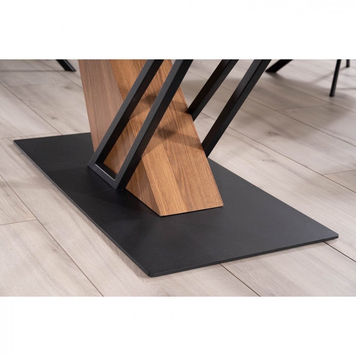 Išskleidžiamas stalas Genesis Black 180 21 Išskleidžiamas stalas Genesis Black 180 21