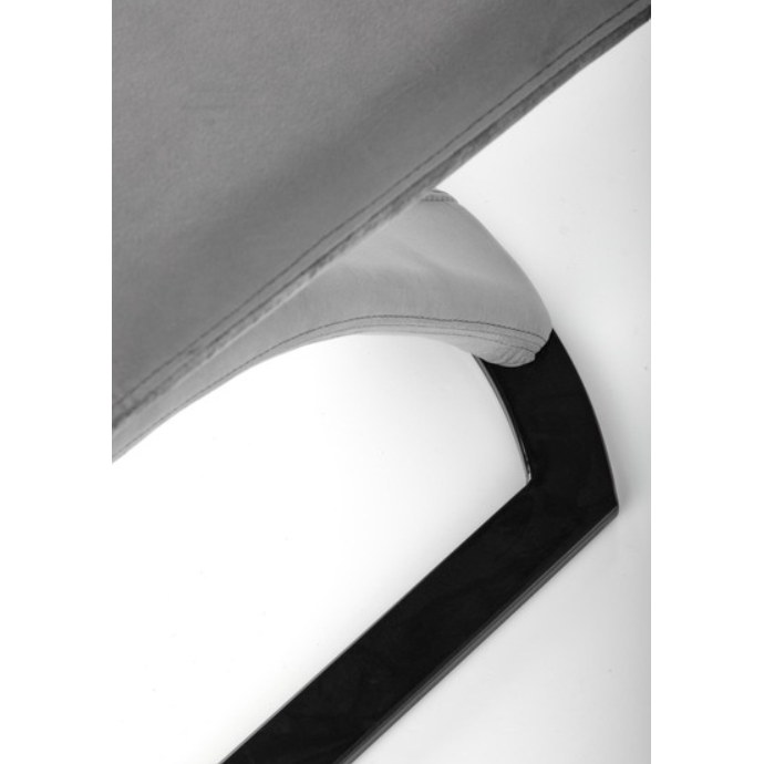 Kėdė K442 4 Kėdė K442 4