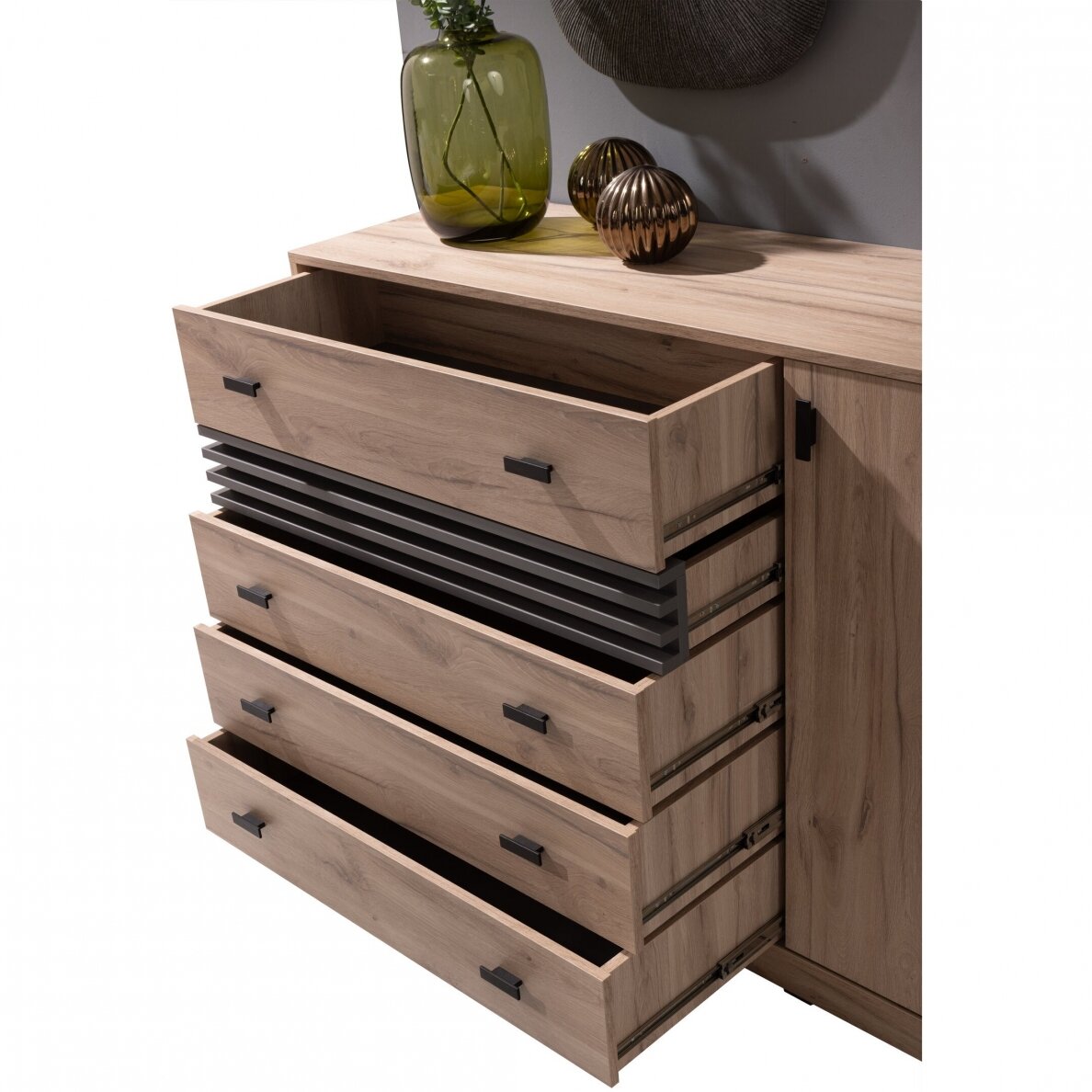 Komoda Allmo (AL17) 4 Komoda Allmo (AL17) 4