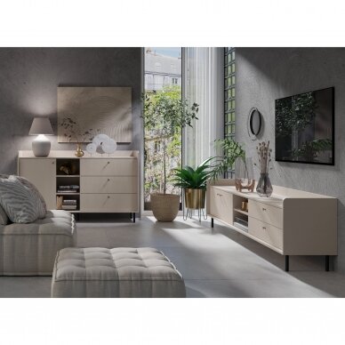 Komoda Grande (GR7) 1