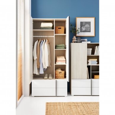 Komoda Remo (RM6) 1 Komoda Remo (RM6) 1