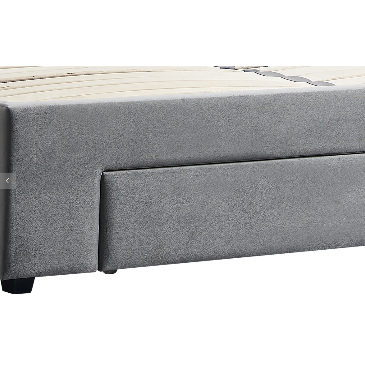 LOVA BECKY 160  SU PATALYNĖS DĖŽE 4 LOVA BECKY 160  SU PATALYNĖS DĖŽE 4