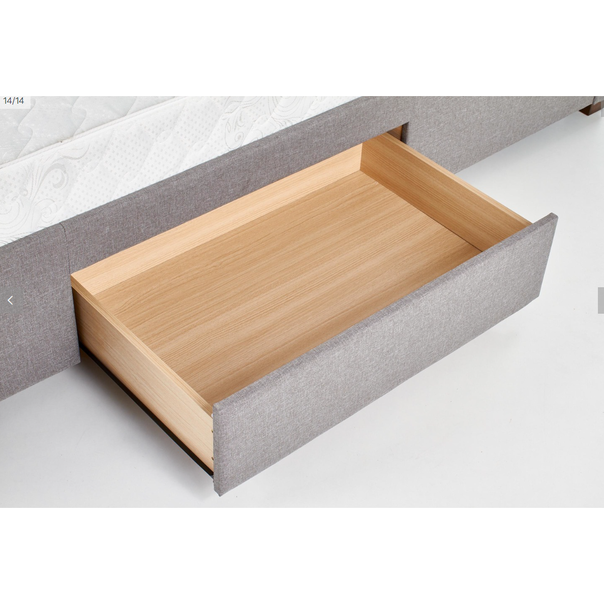 Lova su stalčiais MODENA 180 9 Lova su stalčiais MODENA 180 9