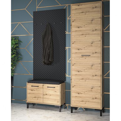 Rūbų kabykla NEVIO 06 3 Rūbų kabykla NEVIO 06 3