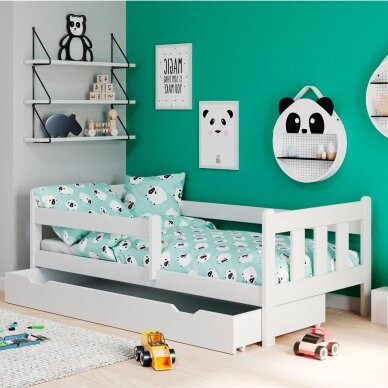 Lova su stalčiumi Marinella 6 Lova su stalčiumi Marinella 6