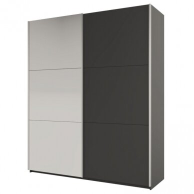 Spinta Preston 200 8 Spinta Preston 200 8