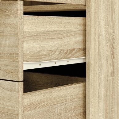 Spinta AV0 01 8 Spinta AV0 01 8