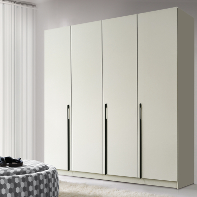 Spinta DEN1-200 su lentynom