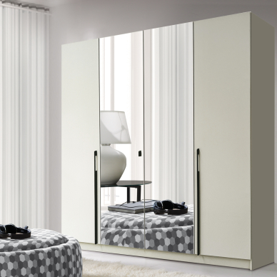 Spinta DEN2-200 su lentynom Spinta DEN2-200 su lentynom