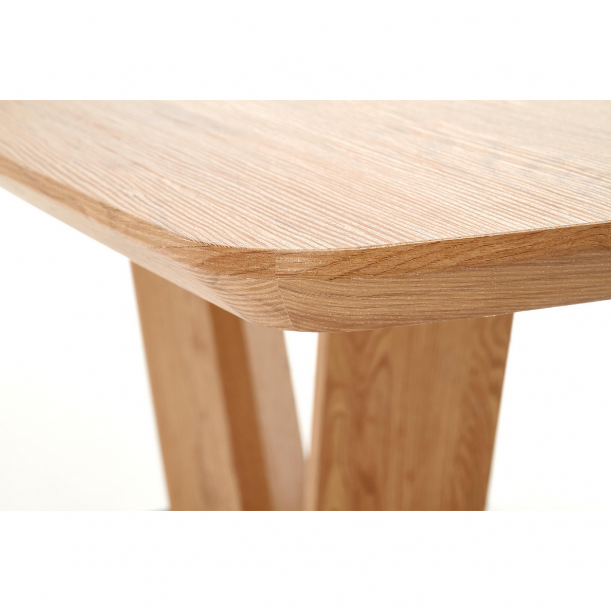 Stalas Blacky 11 Stalas Blacky 11