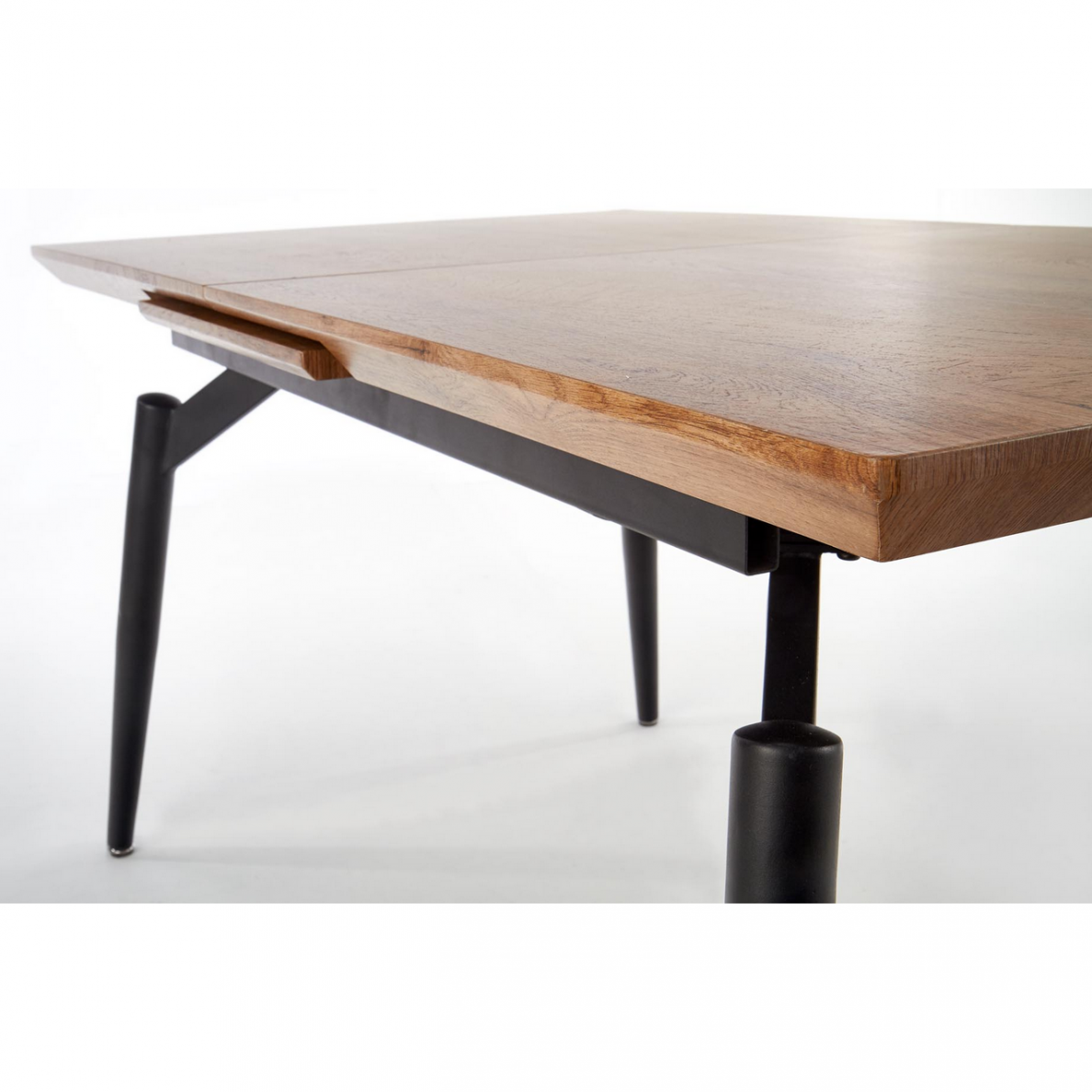 Stalas Cambel 16 Stalas Cambel 16