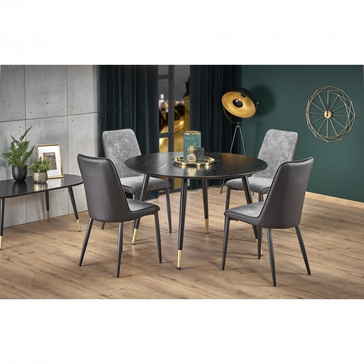 Stalas Embos Stalas Embos