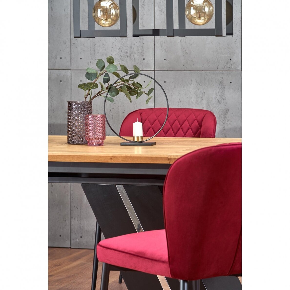 Stalas Ferguson 14 Stalas Ferguson 14