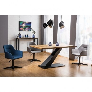 Stalas SARR 1 Stalas SARR 1