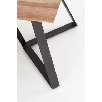 Stalas Calgary 3 Stalas Calgary 3