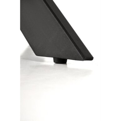 Stalas Edgar 2 1 Stalas Edgar 2 1