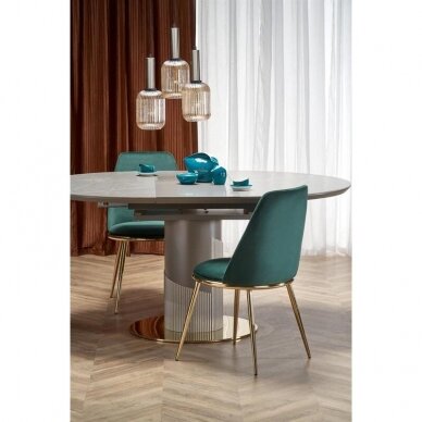 Stalas Muscat 3 Stalas Muscat 3