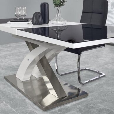 Stalas SANDOR 2 4 Stalas SANDOR 2 4