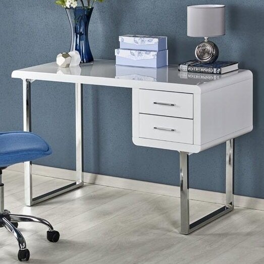 Kosmetinis staliukas B-30