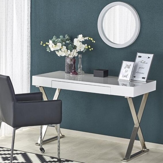 Kosmetinis staliukas B-31 Kosmetinis staliukas B-31