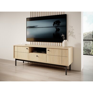 TV staliukas Dipan D