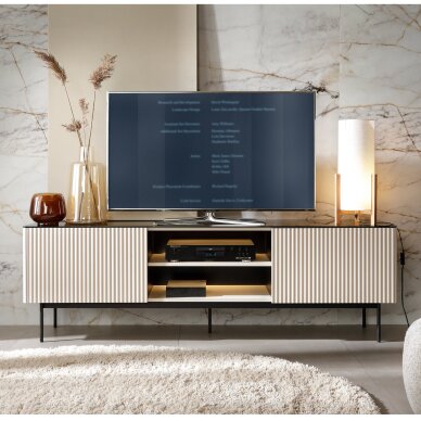 TV staliukas Taro C TV staliukas Taro C