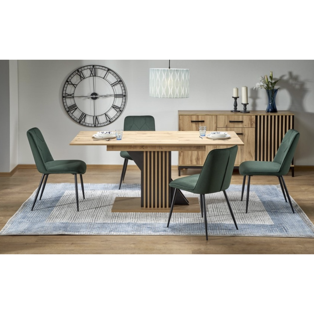 Valgomojo komplektas [Fabiano stalas ir K539 kėdės]