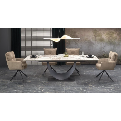 Valgomojo komplektas [Fernando stalas ir K528 kėdės]