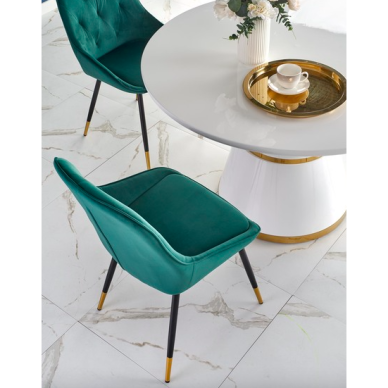 Valgomojo komplektas [Vegas stalas ir K437 kėdės] 1