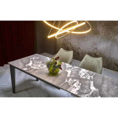 Išskleidžiamas valgomojo stalas Felix 3