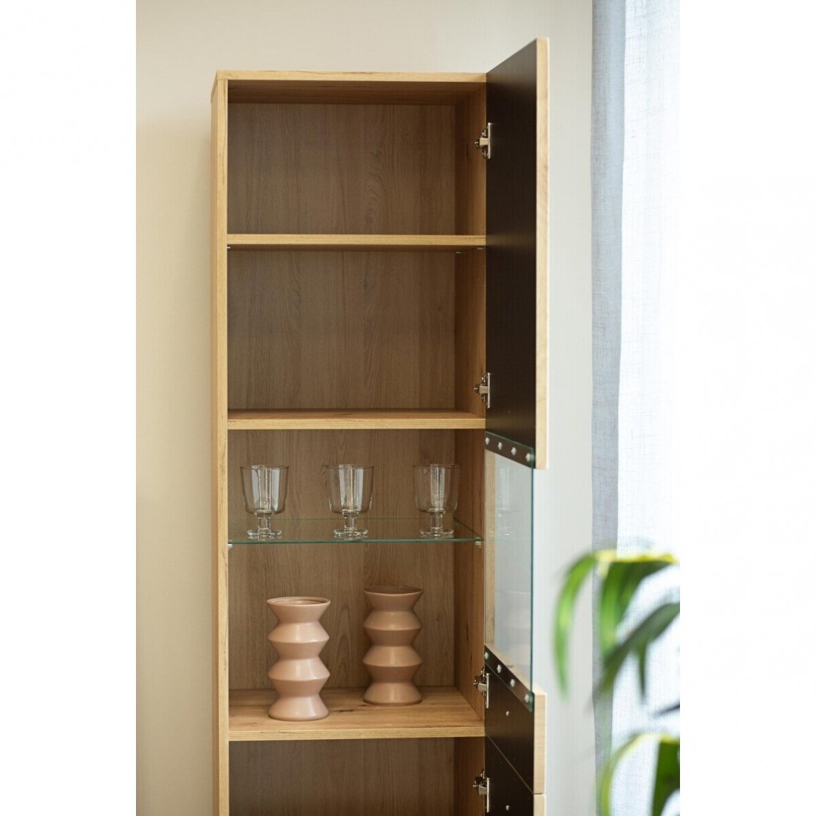 Vitrina Berlin 2D 1 Vitrina Berlin 2D 1