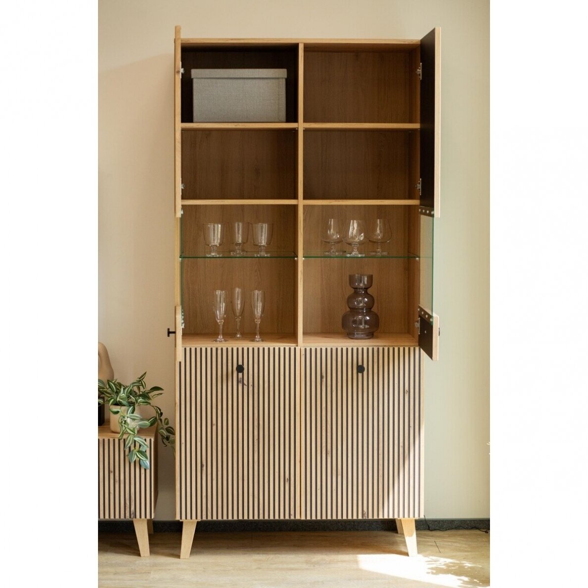 Vitrina Berlin 4D Vitrina Berlin 4D