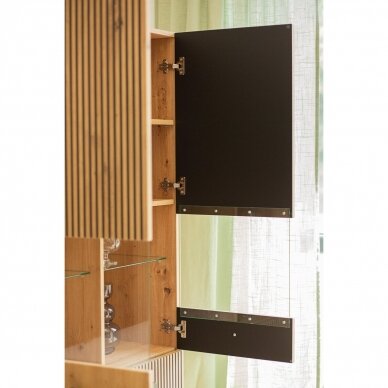 Vitrina Berlin 4D 4